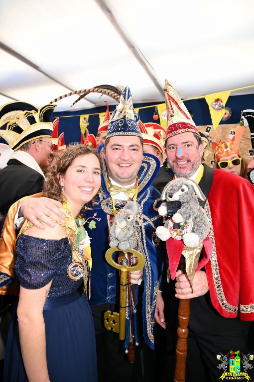 ../Images/Kroegentocht 2025 121.jpg